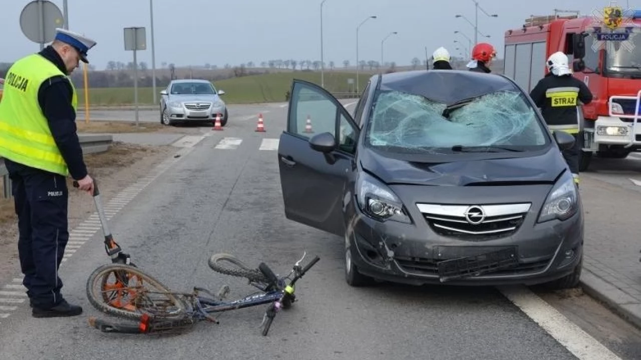 Policjanci wyjaśniają okoliczności śmiertelnego potrącenia rowerzysty