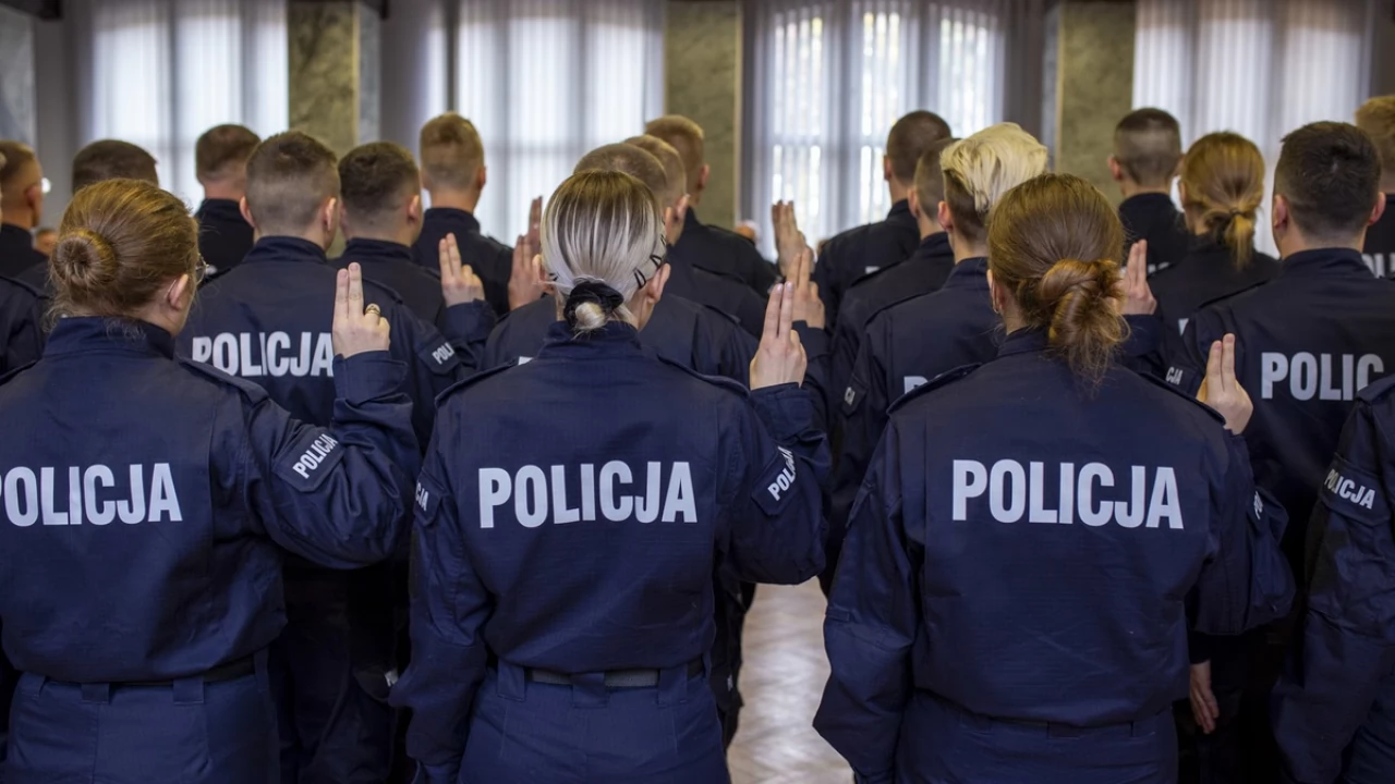 Tczewscy policjanci: "W nowym roku dołącz do nas"