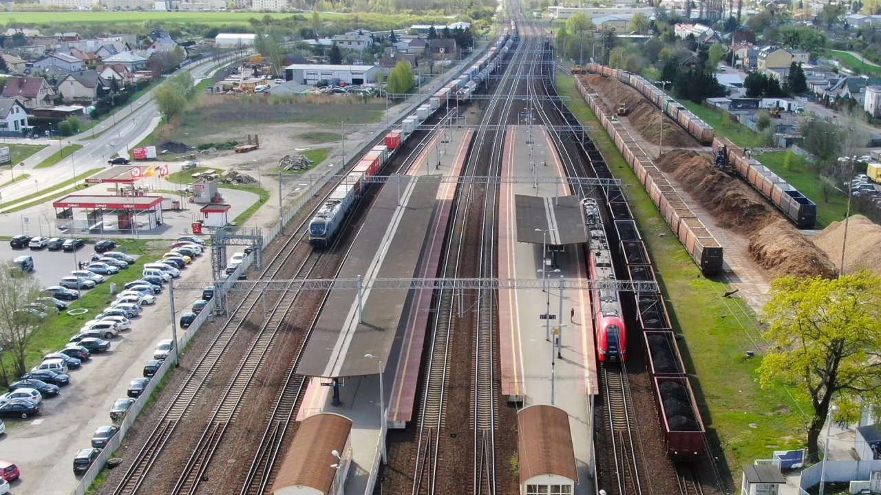 Zielone światło dla większej liczby pociągów - skorzystają podróżni i port w Gdańsku
