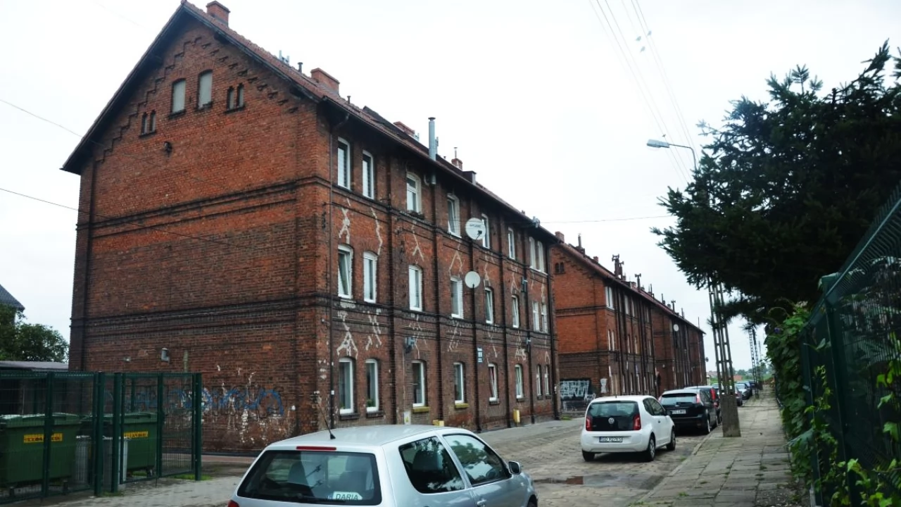 Mieszkaniec skarży się, bo nie może rozbudować kamienicy. Obiekt jest w rejestrze zabytków