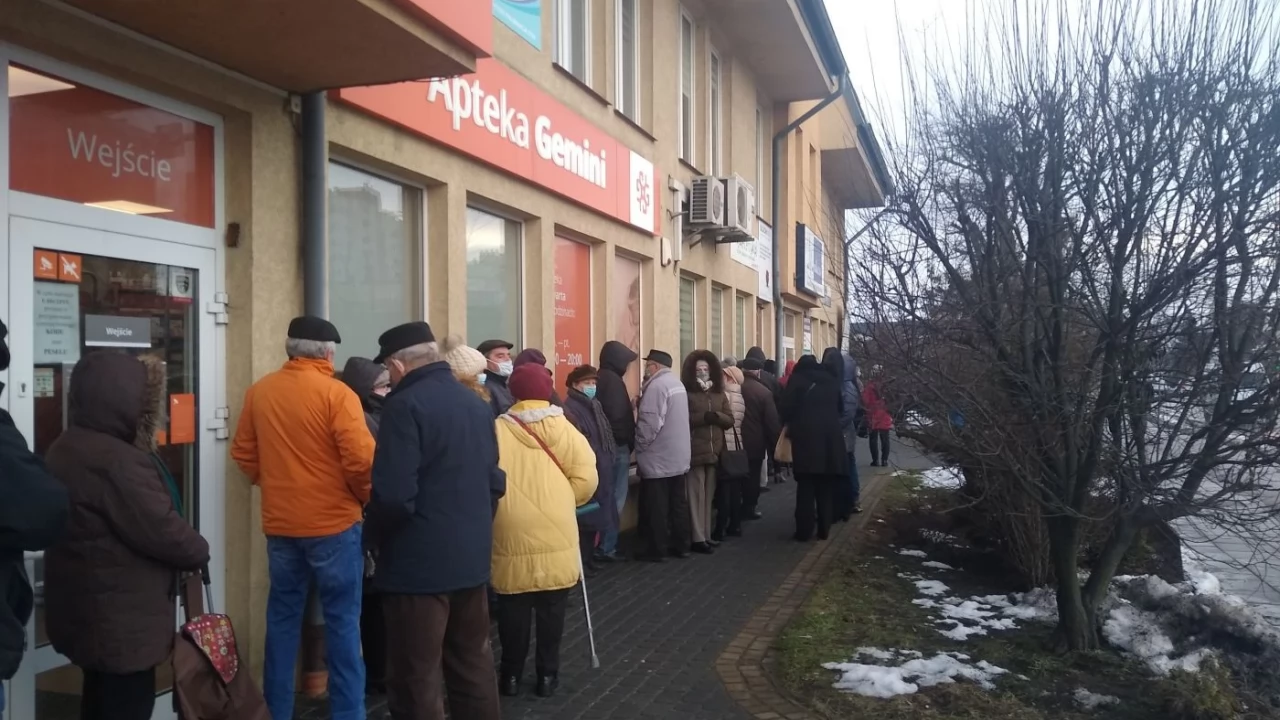 Trwają zapisy na szczepienia dla seniorów 70 plus