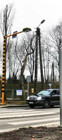 Naświetlacze ułatwiają życie kierowcom szczególnie jesienią
