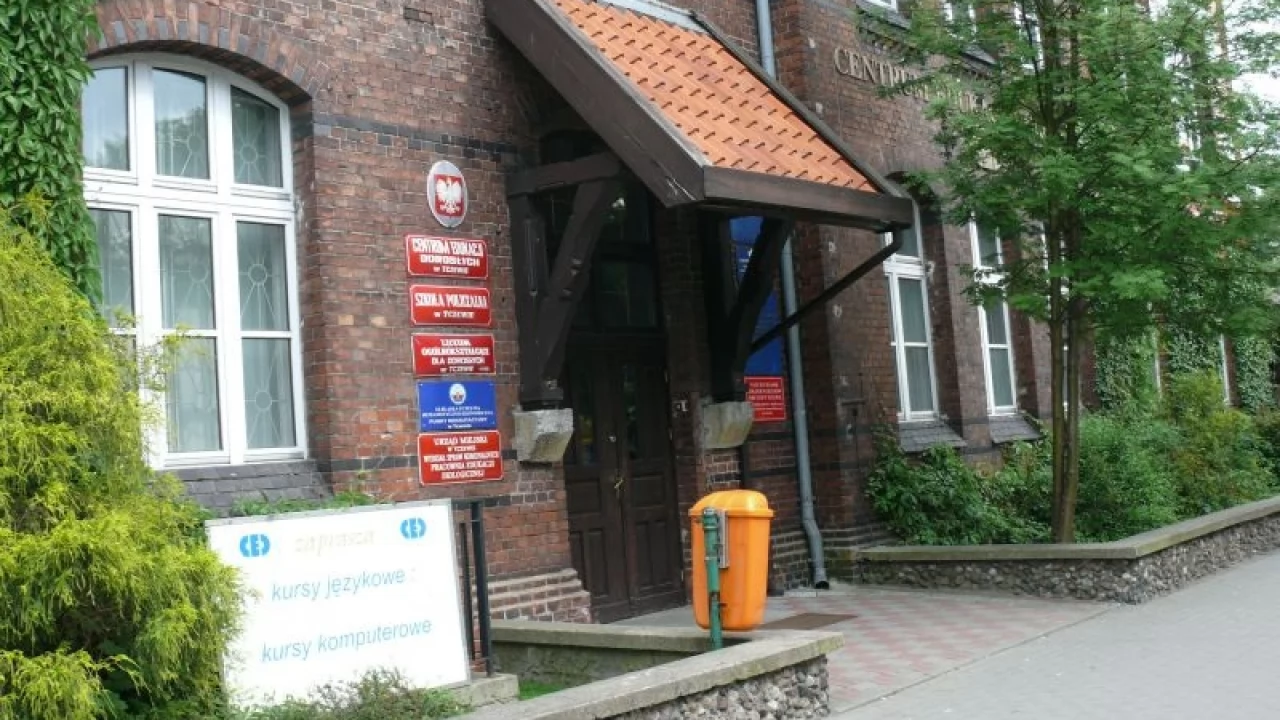 To już koniec Centrum Edukacji Dorosłych