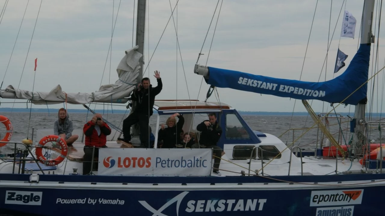 Rosyjska Arktyka 2013 - s/y Barlovento II wziął udział w Paradzie Żagli w Petersburgu