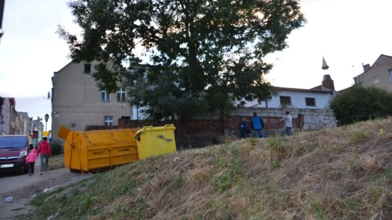Ulica Podgórna. Jedna osoba nie żyje, dwie trafiły do szpitala