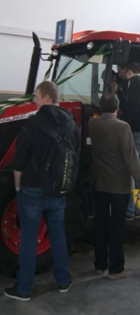 Nowy ciągnik dla szkoły w Swarożynie