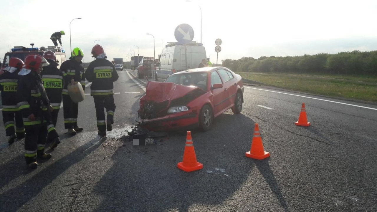 Wypadek na "berlince" - jedna osoba w szpitalu