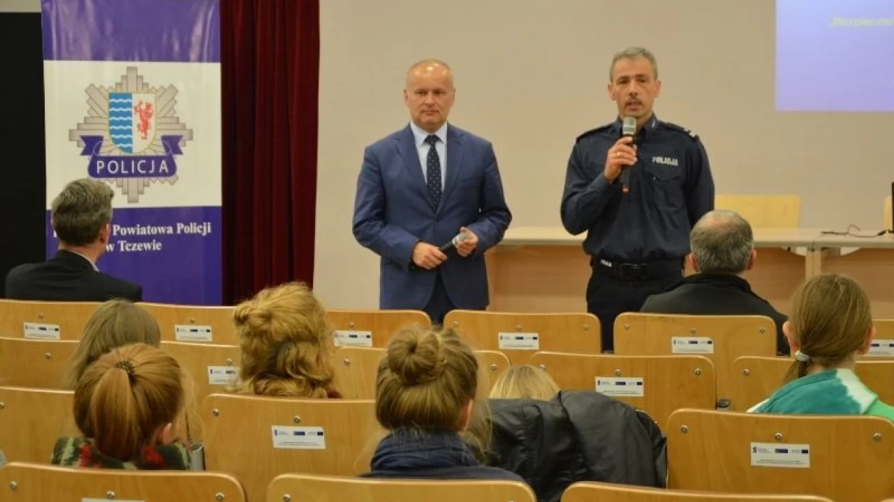 Debatowali o bezpieczeństwie w ruchu drogowym