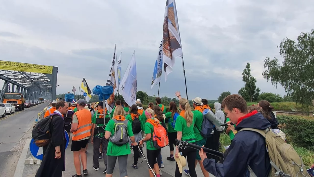 Pokonają blisko 500 km. Pielgrzymi coraz bliżej Jasnej Góry