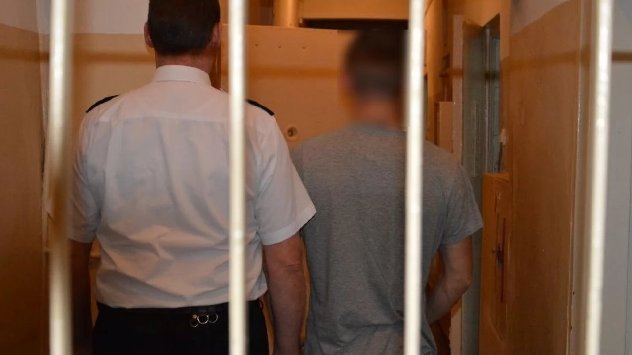 Policjanci zatrzymali poszukiwanego z narkotykami