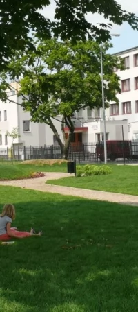 Teren zielony w sąsiedztwie Przystani