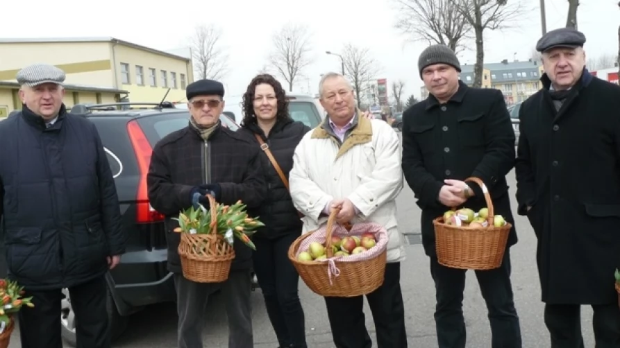 Tczewska Platforma Obywatelska z życzeniami dla kobiet
