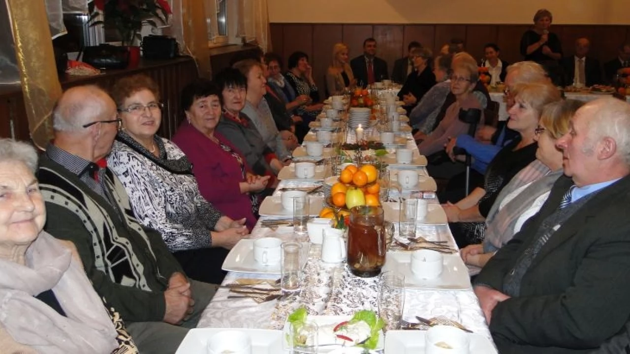 Dla seniorów świątecznie - Wigilia w Swarożynie organizowana od 25 lat!