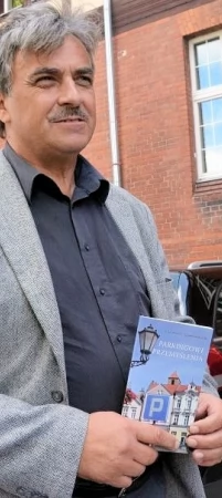 Kazimierz Szymanowski wydał nowy tomik wierszy