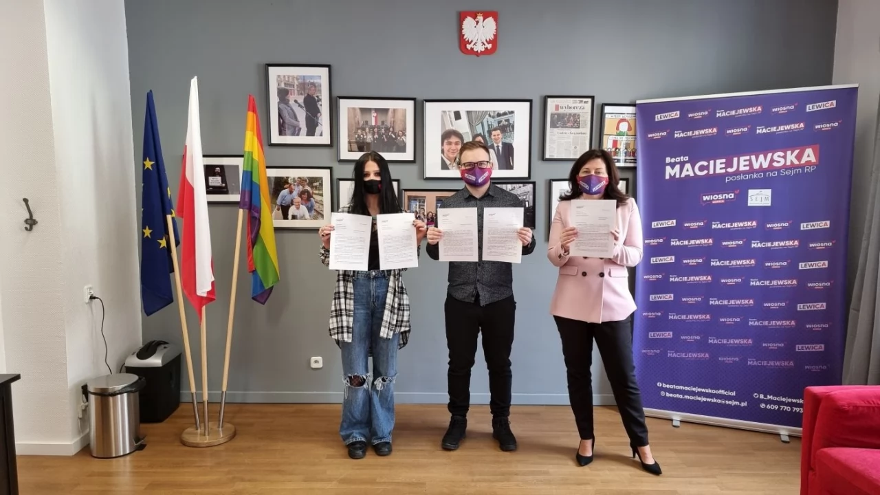 Społeczność LGBT apeluje o przyjęcie uchwał solidarnościowych