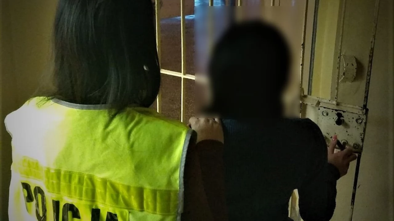 Policjanci apelują o ostrożność. Podały się za pracownice MOPS-u i ukradły portfel