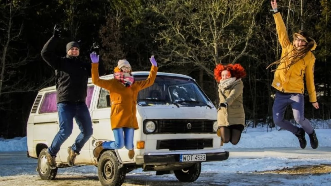 Młodzi jadą po wolność - rusza wyprawa 32-letnim VW. Chcą odwiedzić 15 państw