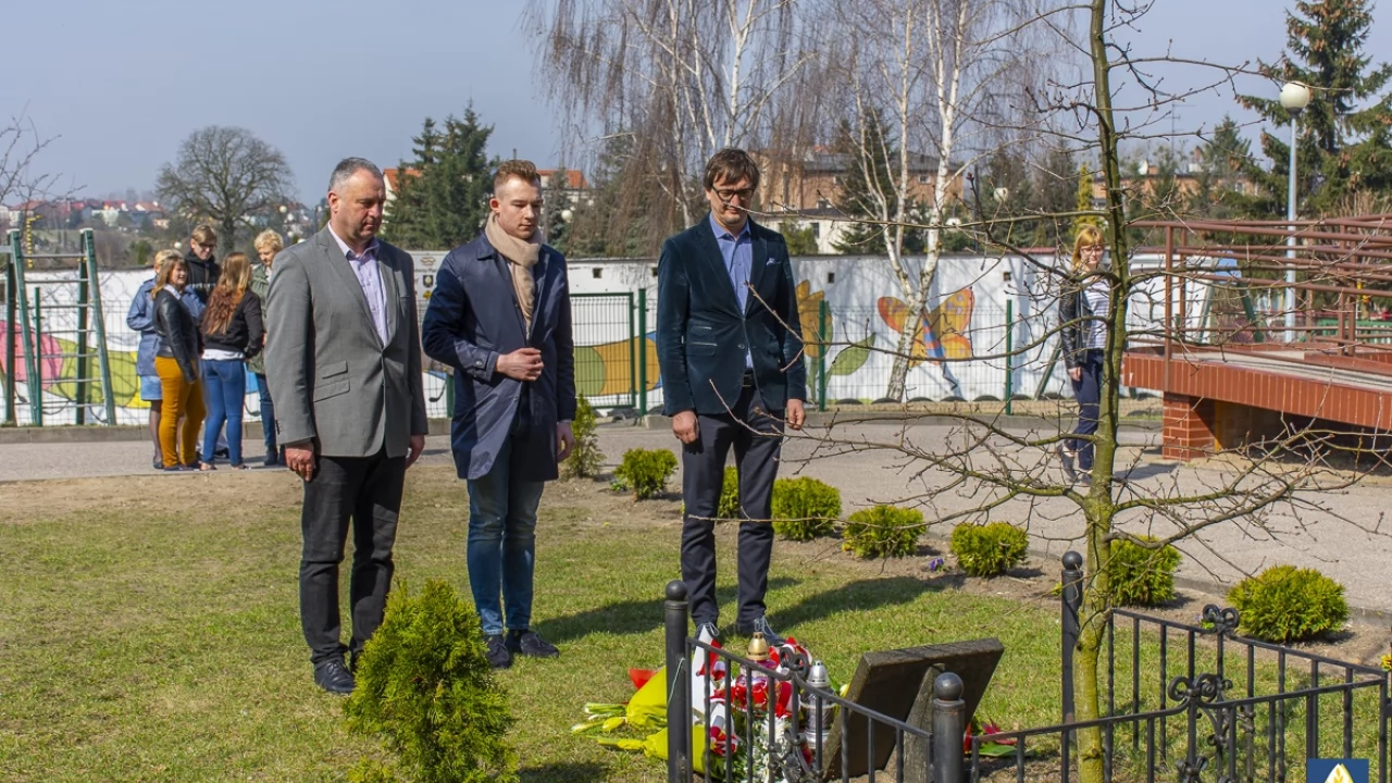 Pelplin. Uroczystości upamiętniające 78. rocznicę Zbrodni Katyńskiej oraz 8. rocznicę katastrofy lotniczej pod Smoleńskiem