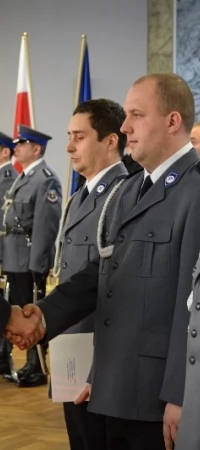 Policjant z tczewskiej komendy odebrał wyróżnienie