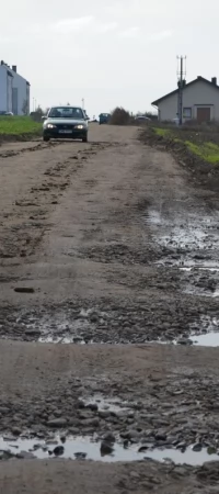 Po takiej nawierzchni jeżdżą mieszkańcy nowego osiedla