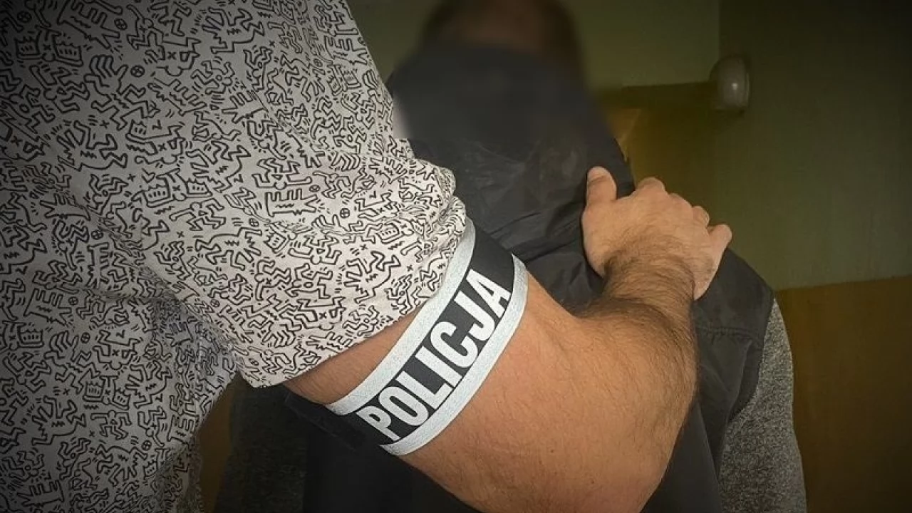 36-latek odpowie za kradzież metalowych żerdzi