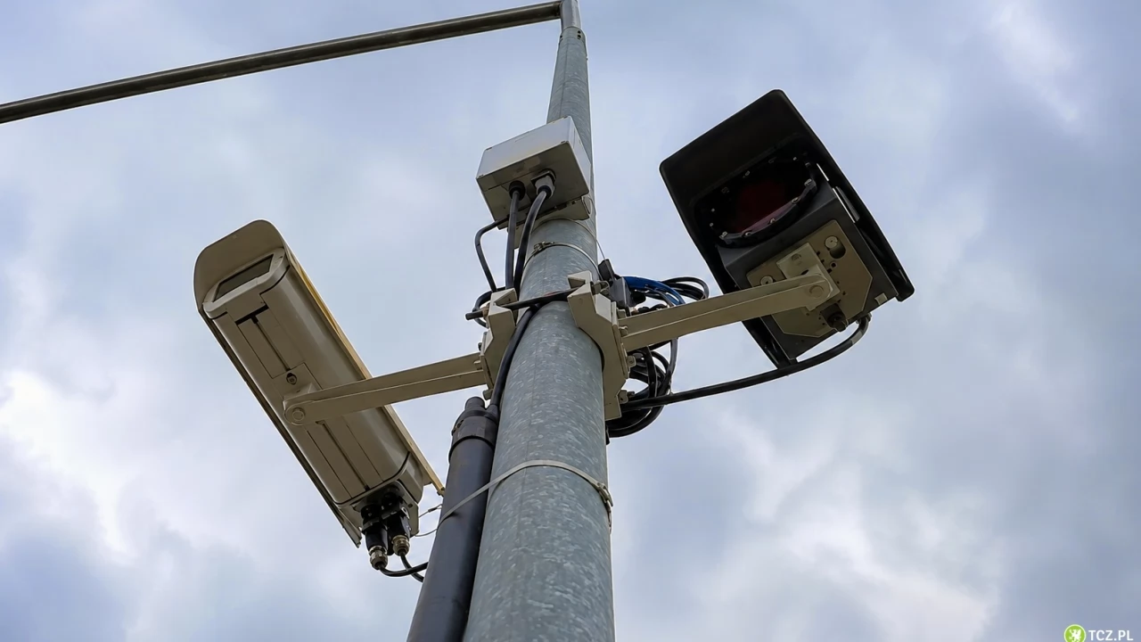 RedLight. "Jechaliśmy na zielonym, wszystkie pojazdy zostały sfotografowane"