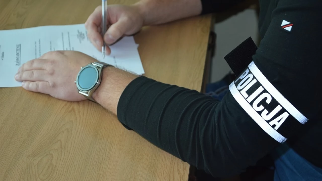Policjant przyłapał złodzieja na gorącym uczynku