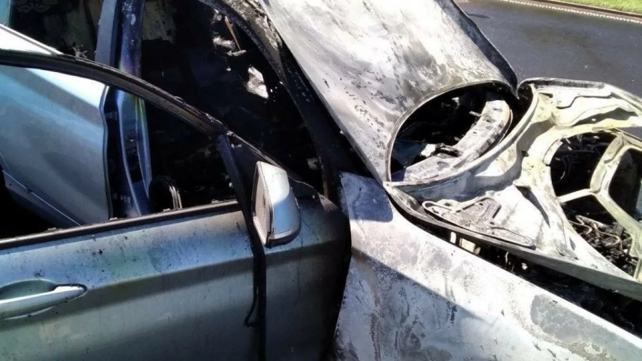 Płonące BMW na A1. Utrudnienia w kierunku Gdańska