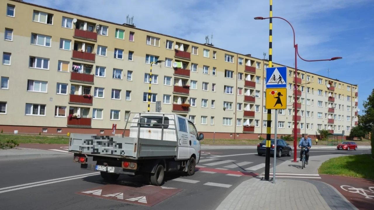 Przy progach pojawią się elastyczne słupki zapobiegające objeżdżaniu?