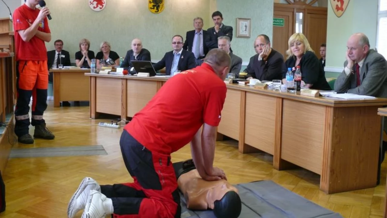 Radni już wiedzą, jak udzielać pomocy