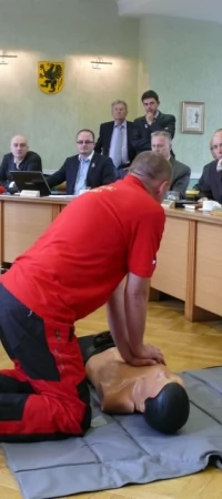 Kurs pierwszej pomocy radni już odbyli