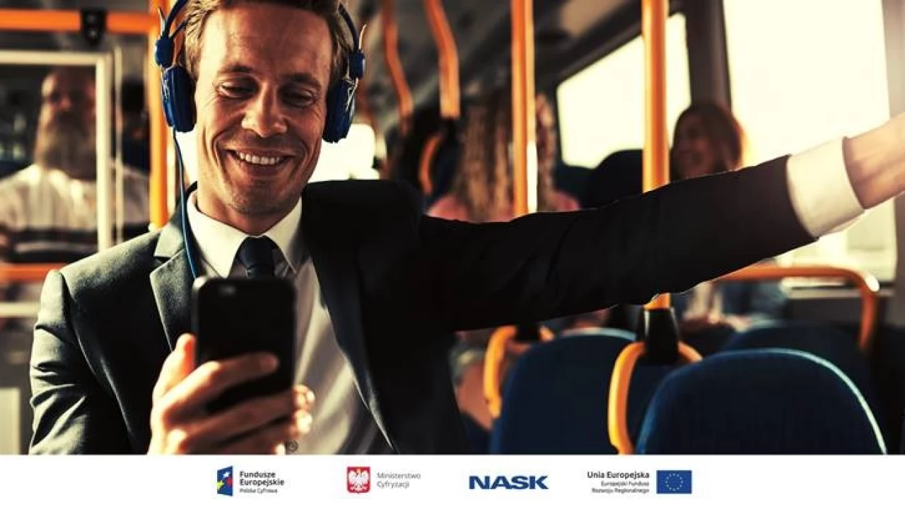 Weekend online czy offline? Nie szalej w social mediach