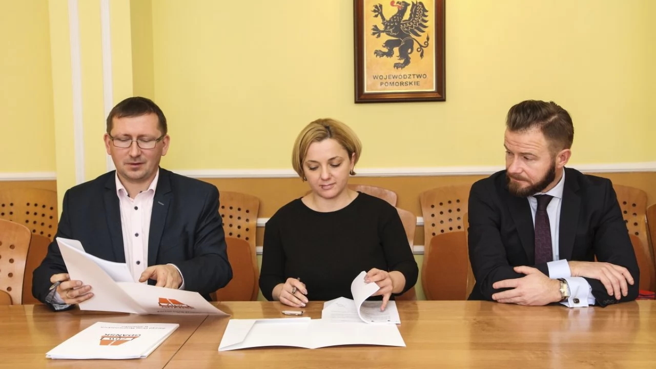 Umowa dotycząca rozbudowy drogi wojewódzkiej nr 224 podpisana!