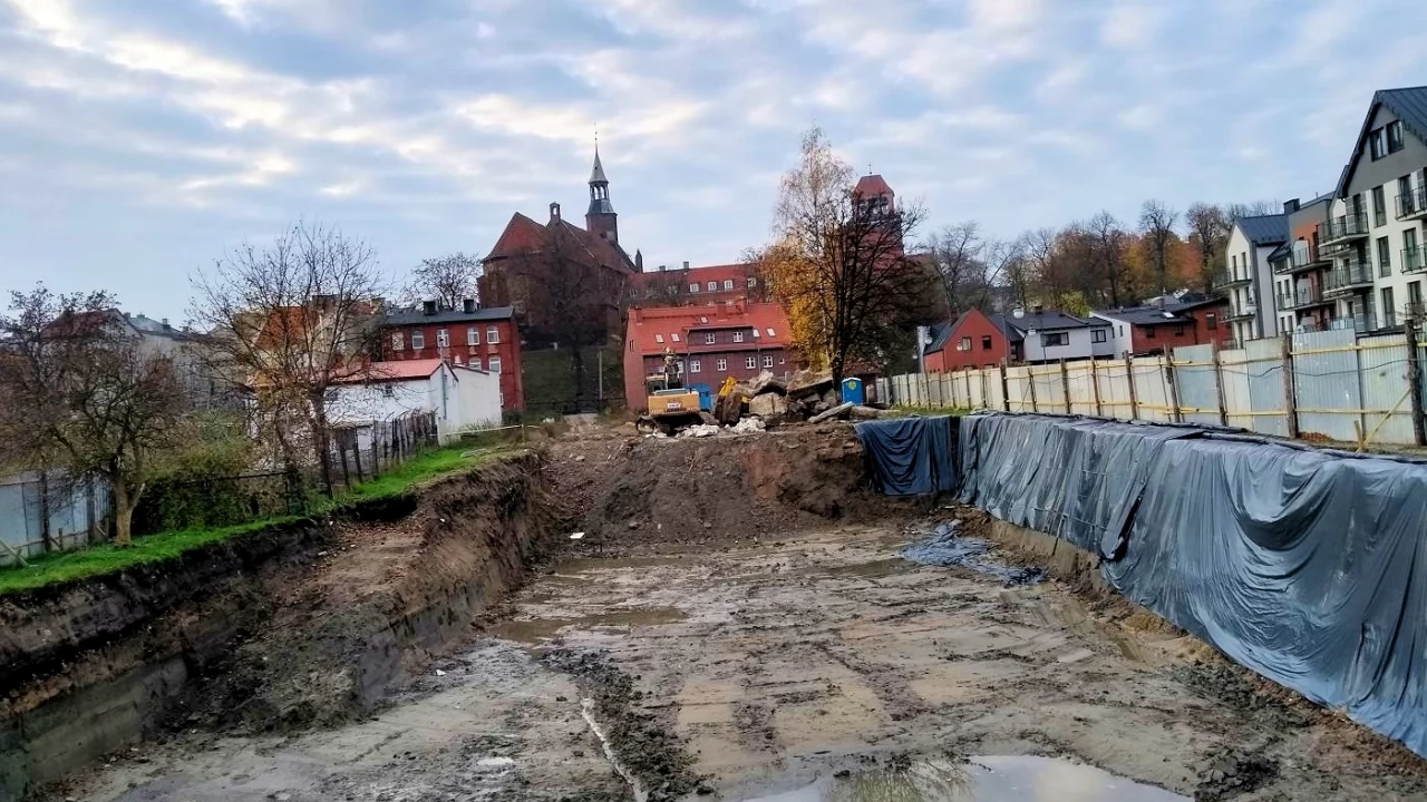 Archeolodzy ustalą dokładny kształt zamku?