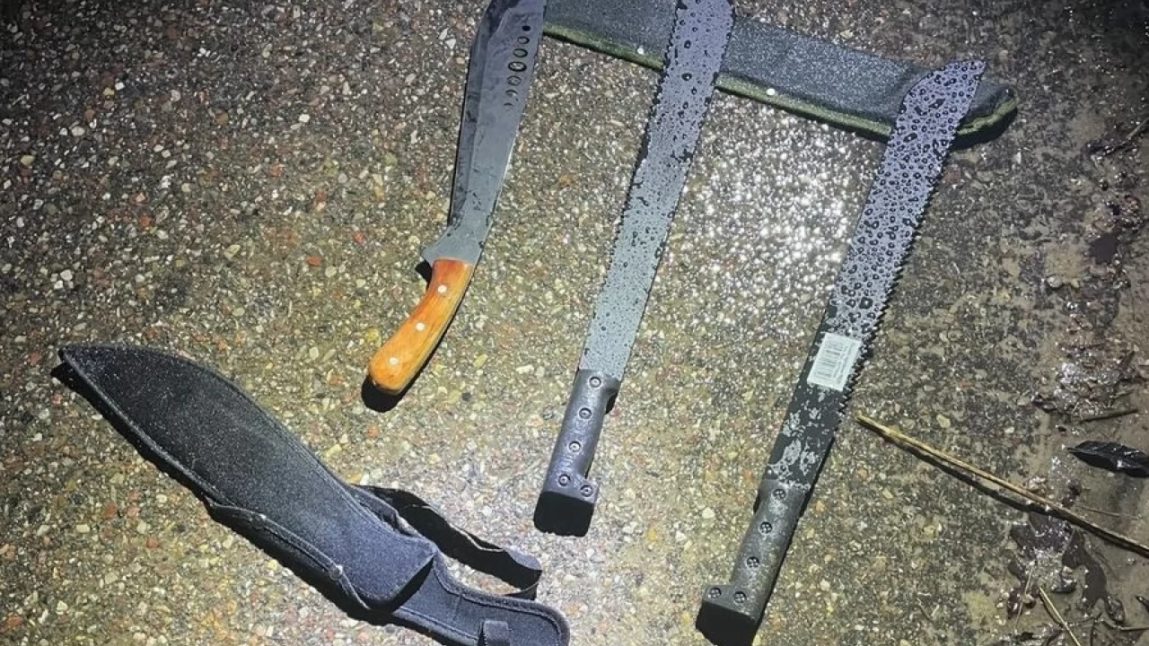 Umówili się w lesie z maczetami. Policja zapobiegła ustawce
