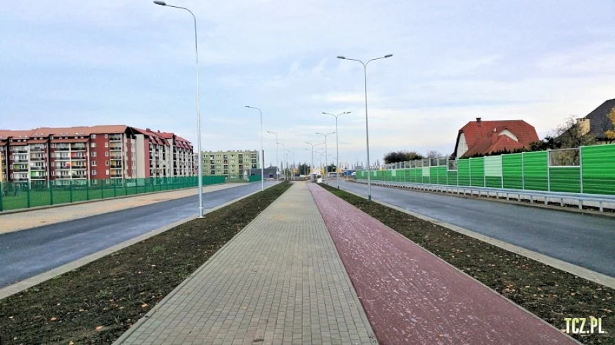Ulica Nowosuchostrzycka, 26-10-2013