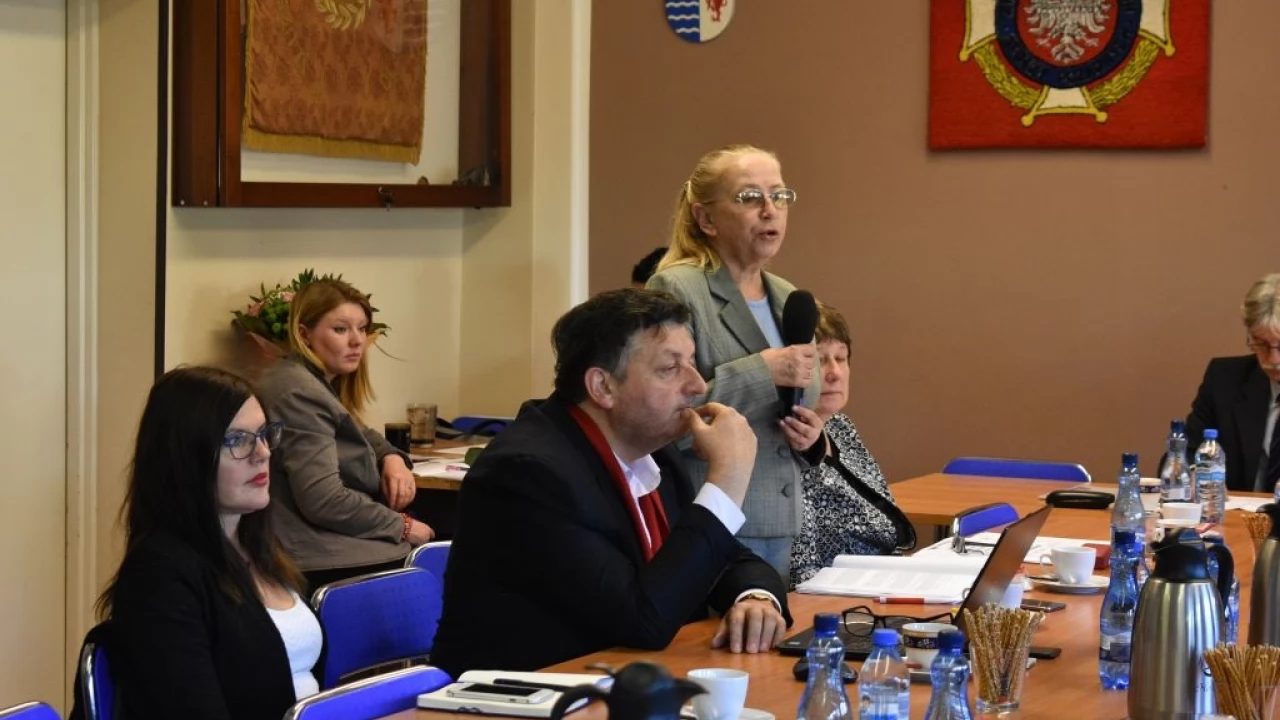 Gniew. Stara rada podsumowała kadencję