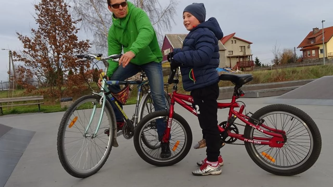 ROWEREM wokół Bałtyku DLA ARTURA z Rożentala. Też możemy pomóc
