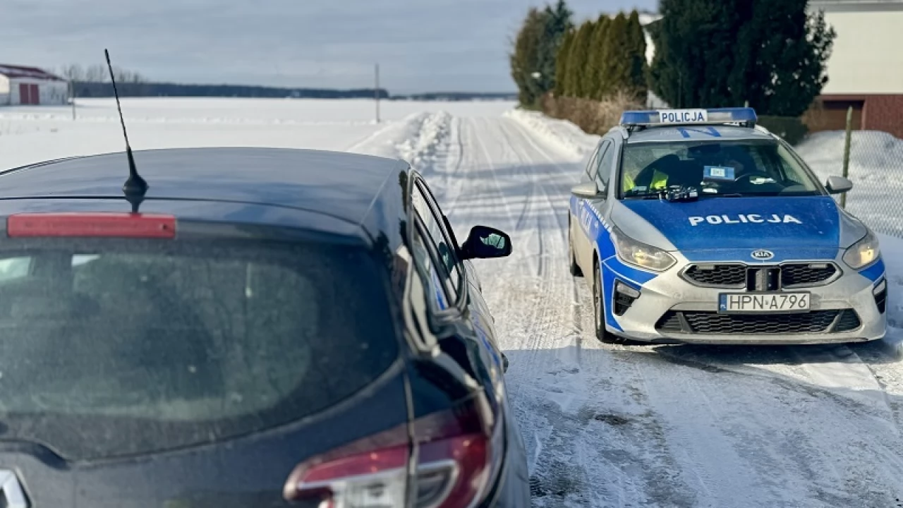 Akcja "Prędkość". 33 kierowców z mandatami, 8 zatrzymanych dowodów rejestracyjnych