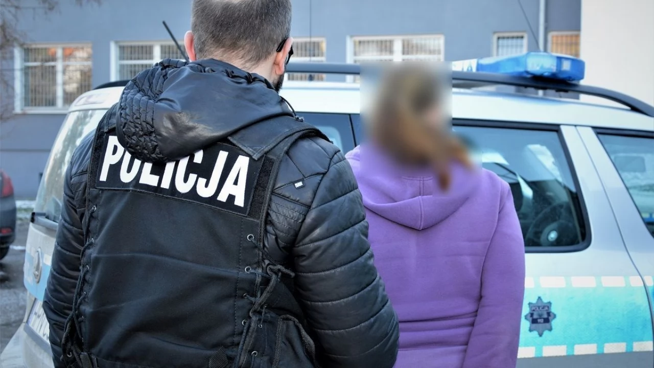 Pijana 38-latka groziła konkubentowi śmiercią. Podczas kłótni dźgnęła nożem