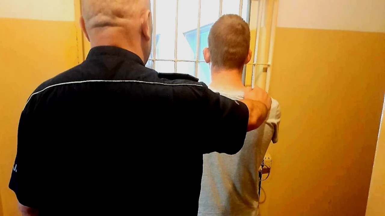 Ukradł babci łańcuszek i kolczyki, po czym groził, że zabije