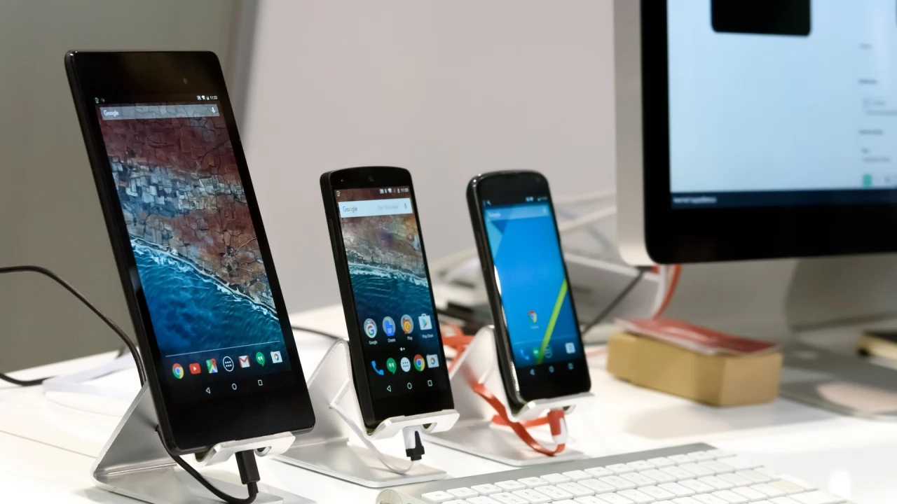 Pracownia programowania urządzeń mobilnych - nowoczesna oferta dydaktyczna w Elblągu