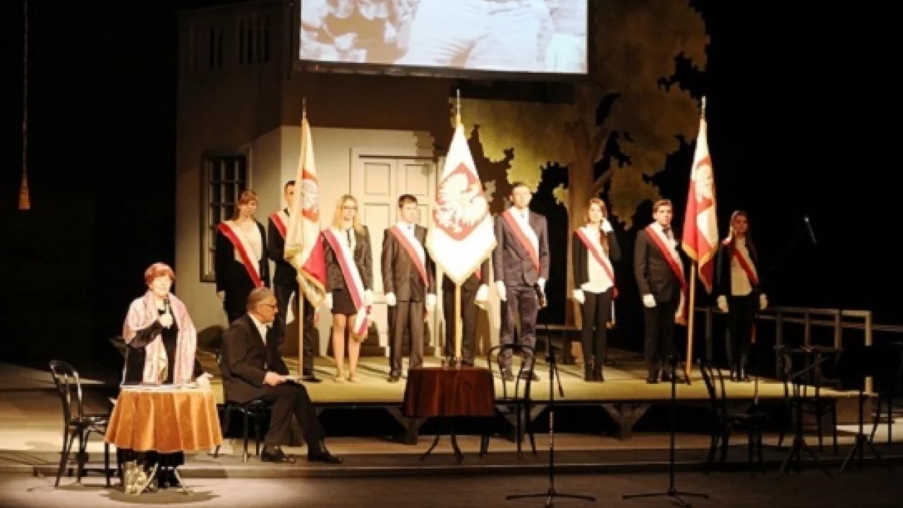 Pelplińscy licealiści na galowym koncercie w Teatrze Polskim w Warszawie