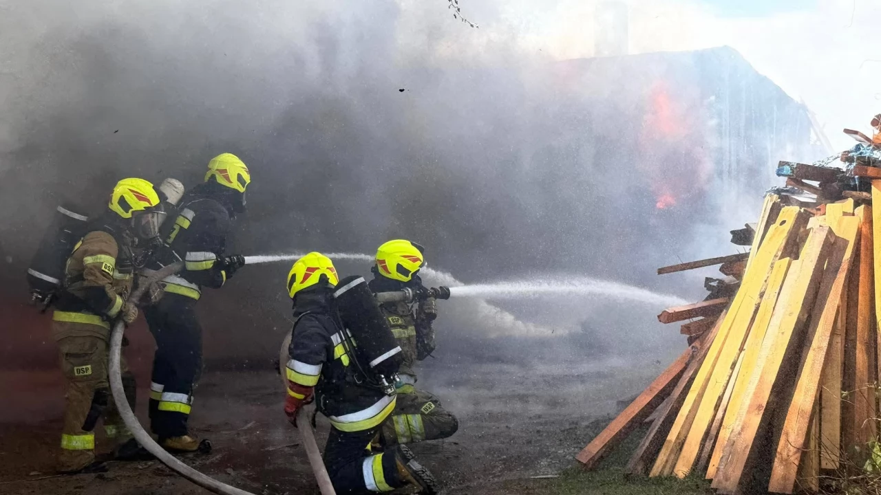 10 zastępów straży gasiło pożar w gminie Gniew