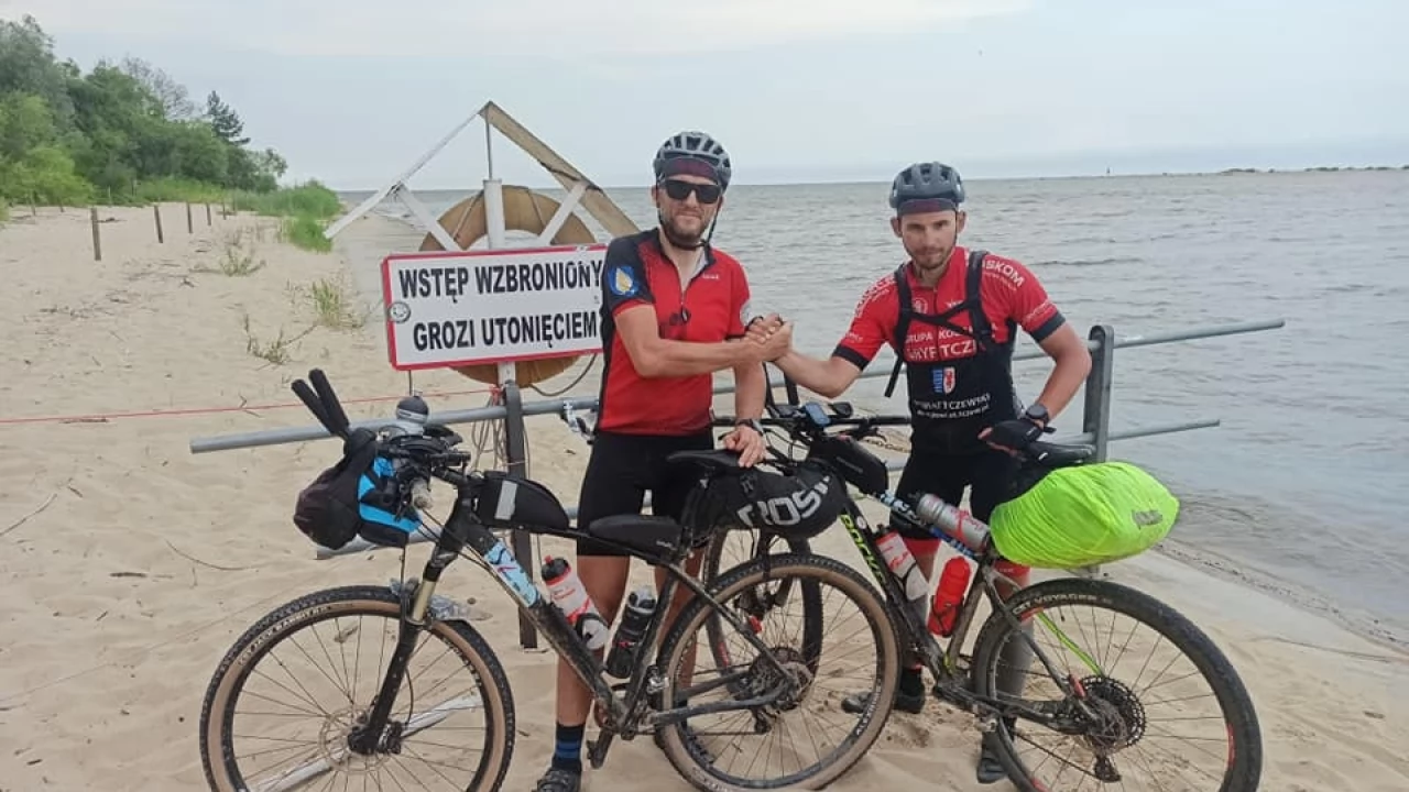 1200 kilometrów na rowerze w 104 godziny