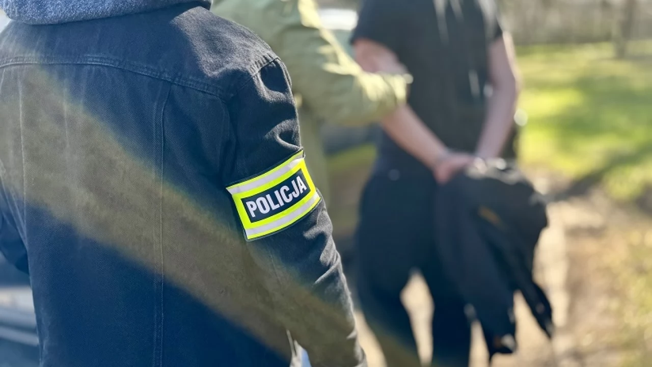 18-latek udzielał narkotyki 16-latkowi. Został objęty dozorem policyjnym
