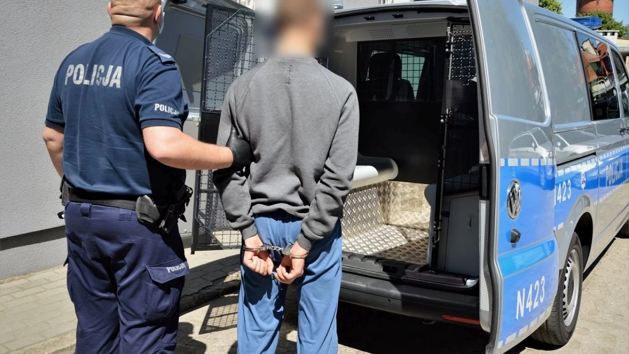 19-latek chciał naciągnąć "na wnuczka". Zareagował pracownik banku