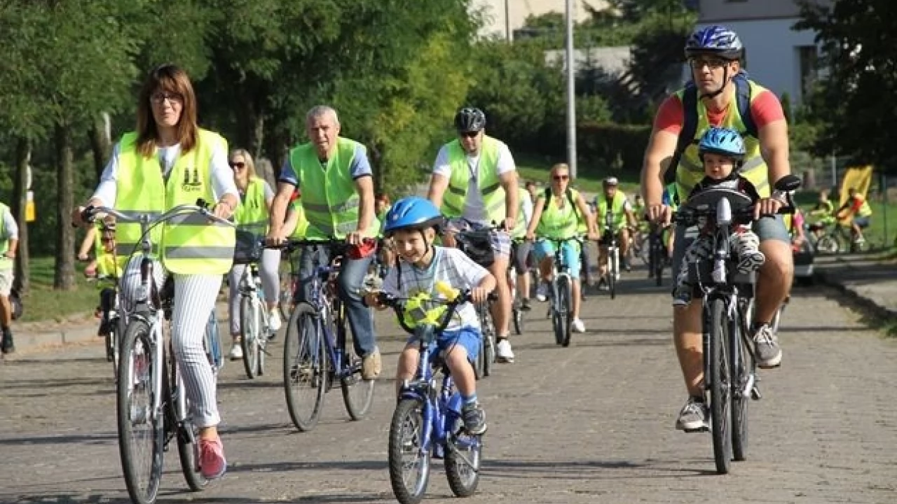 400 rowerzystów przejechało ulicami miasta