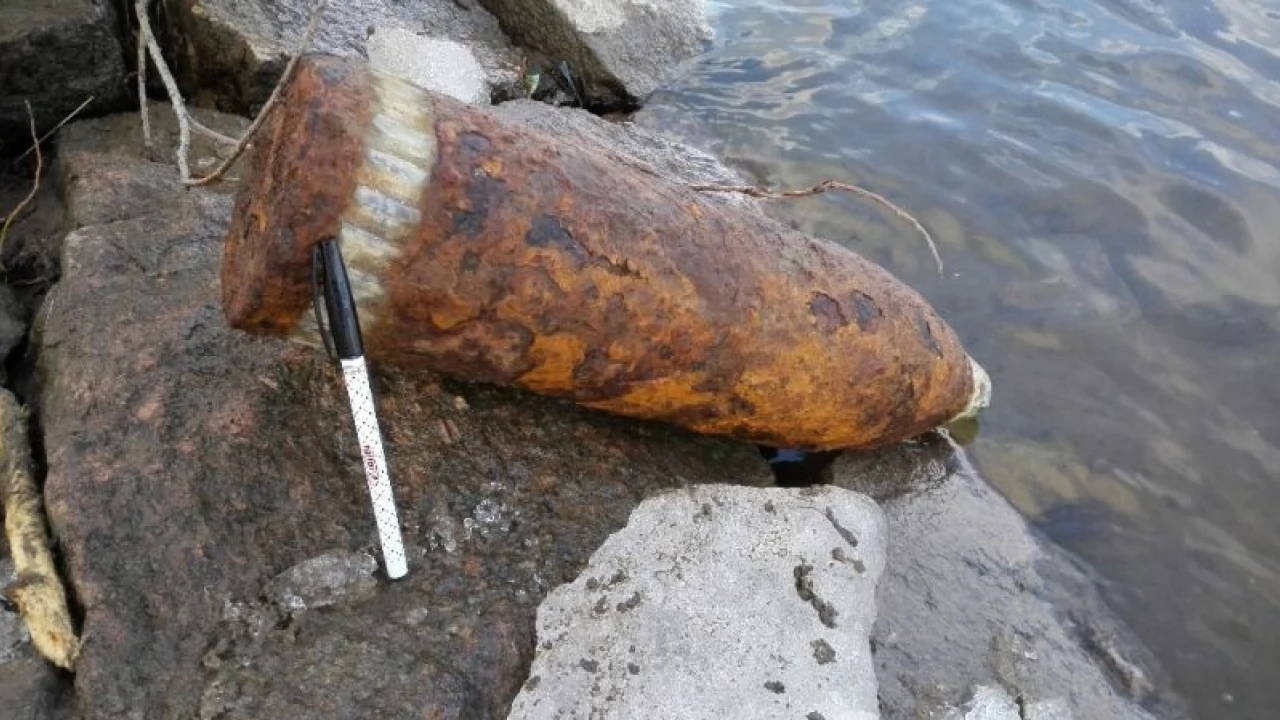 40-kilogramowy pocisk odłamkowo - burzący nad Wisłą