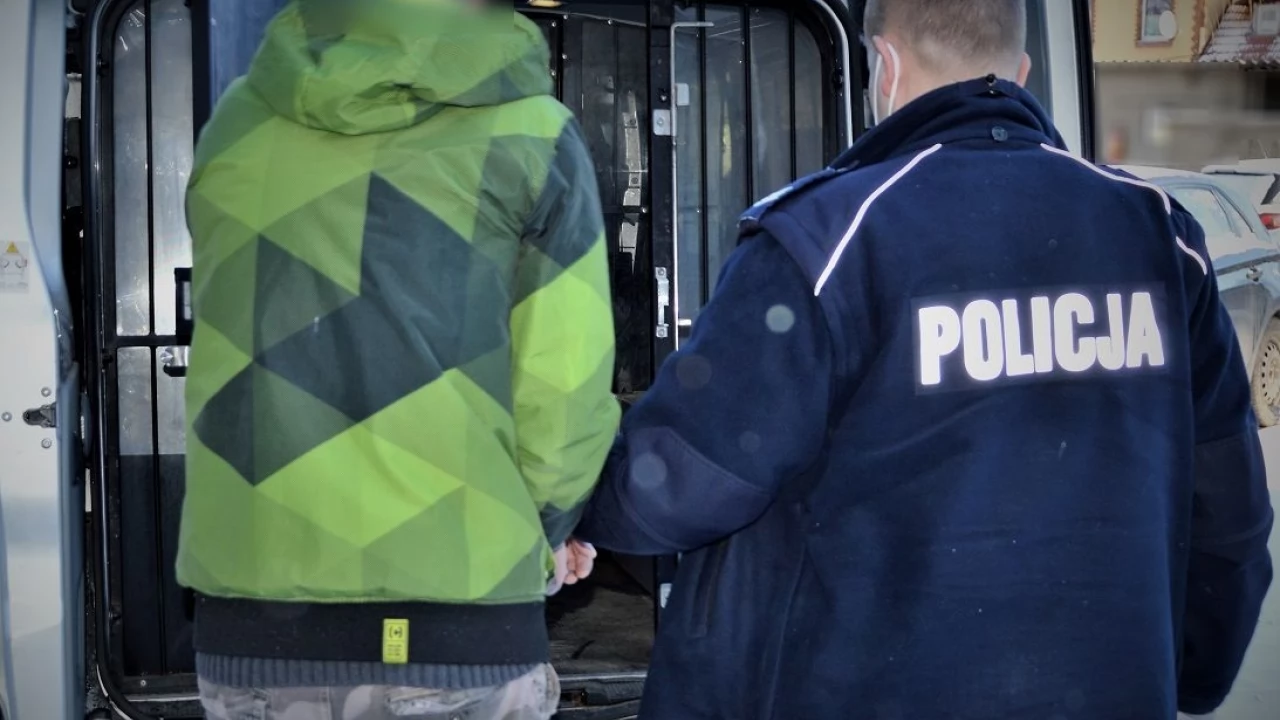 41-latek poszukiwany listem gończym w rękach policji